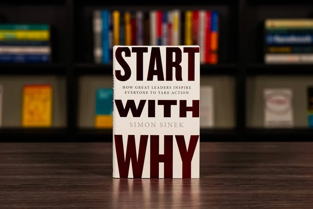 کتاب چرا شروع کنید (Start with Why)؛ مشهورترین اثر سیمون کوپر